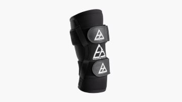 Evolution Xtreme Power Elbow Sleeves - Black | Rogue Fitness